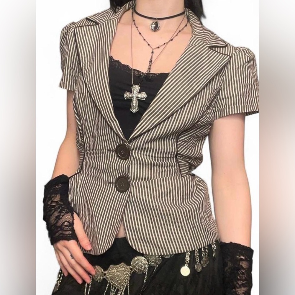SOLD ! brown and white striped y2k candies button up blazer with puff sleeves